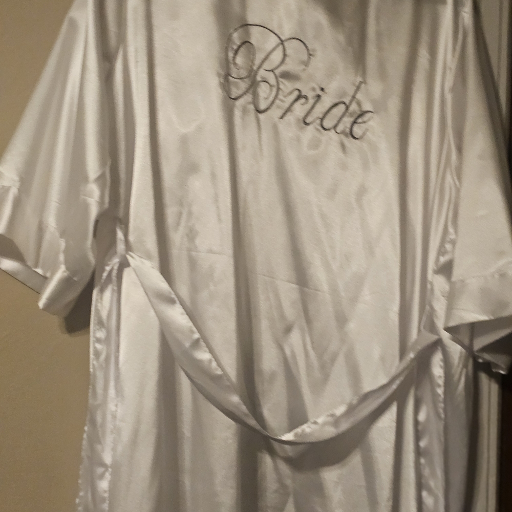 David's Bridal White Satin Robe
